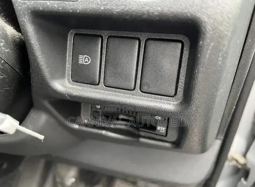 Toyota Hiace Dx Package 2020
