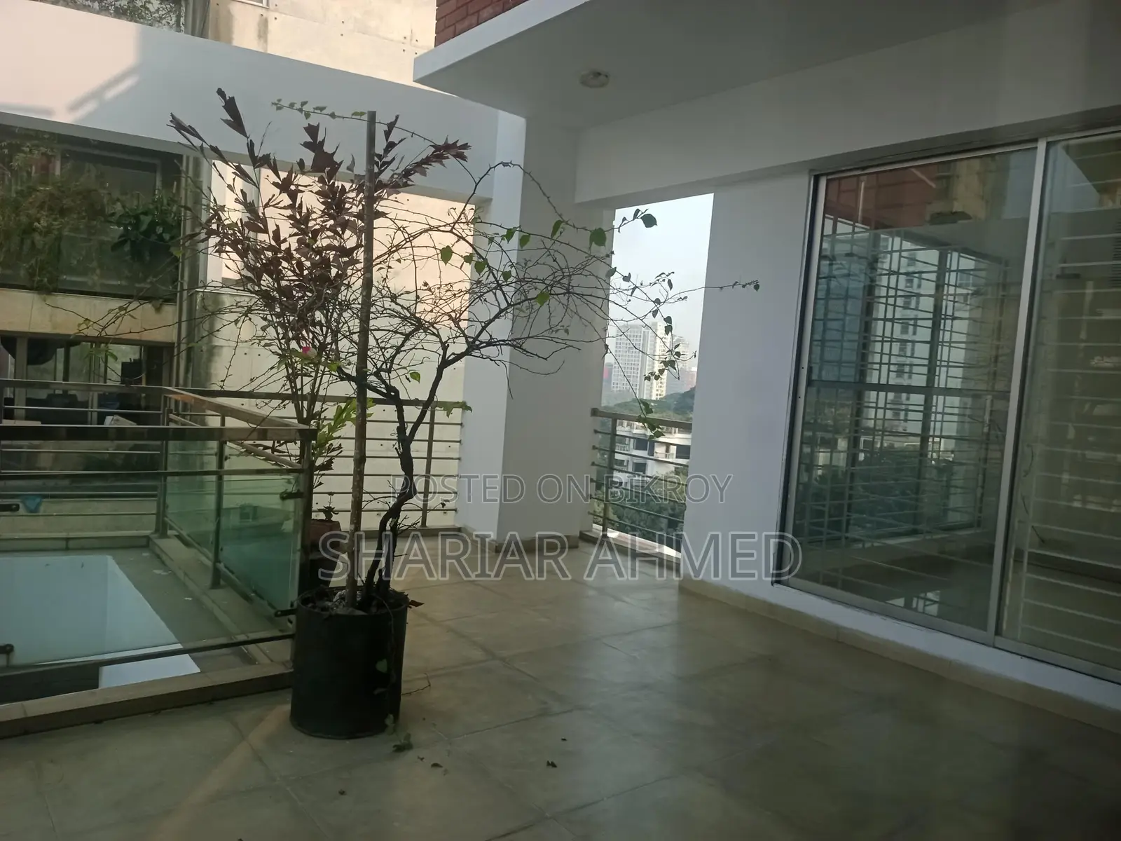 4500 Sqft Duplex Semi-Furnished Apartment For Rent in Gulshan 2