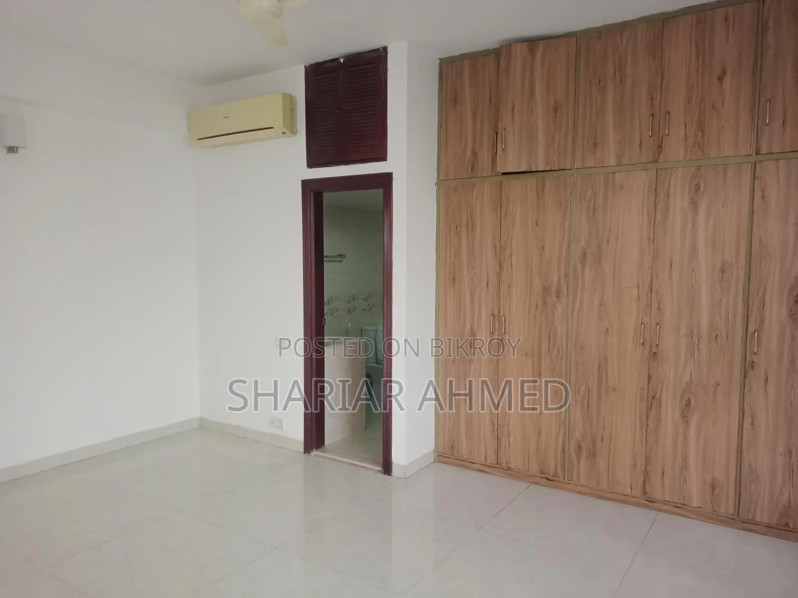 4500 Sqft Duplex Semi-Furnished Apartment For Rent in Gulshan 2