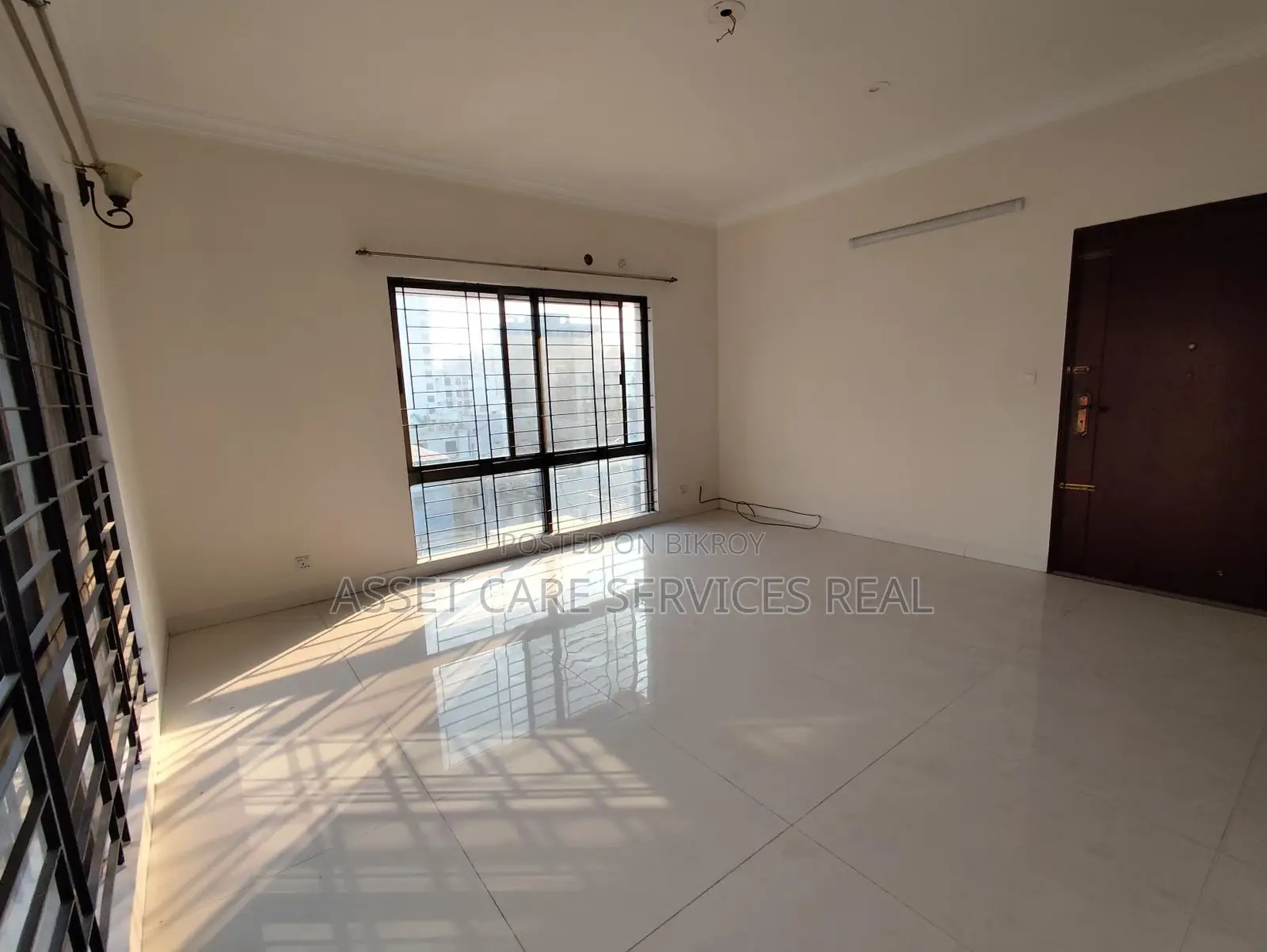 2300-Sqft Exclusive Office Space Rent Nearby Road-11 Banani