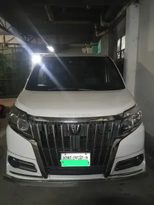 এস্কয়ার নোয়া ভাড়ার জন্য