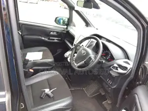 Toyota Noah SI WXB PACKAGE 2021