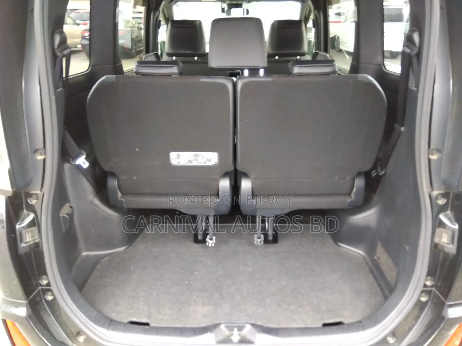 Toyota Noah SI WXB PACKAGE 2021