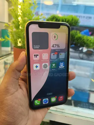 অ্যাপল আইফোন ১১ ৬৪ জিবি হট প্রাইজ (ব্যবহৃত)