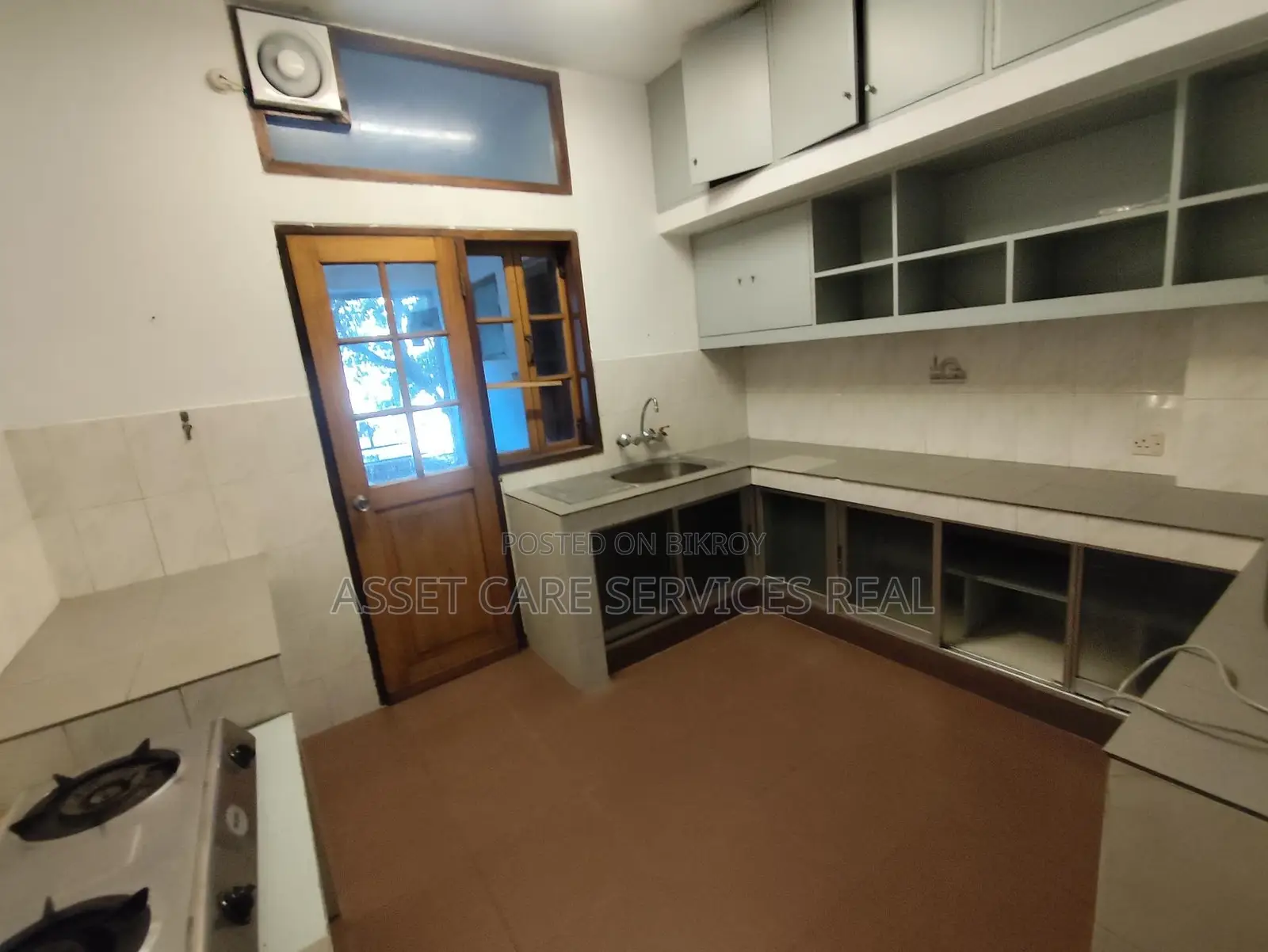 Baridhara Diplomatic Zone 3Bed Un-Furnished Apartment Rent