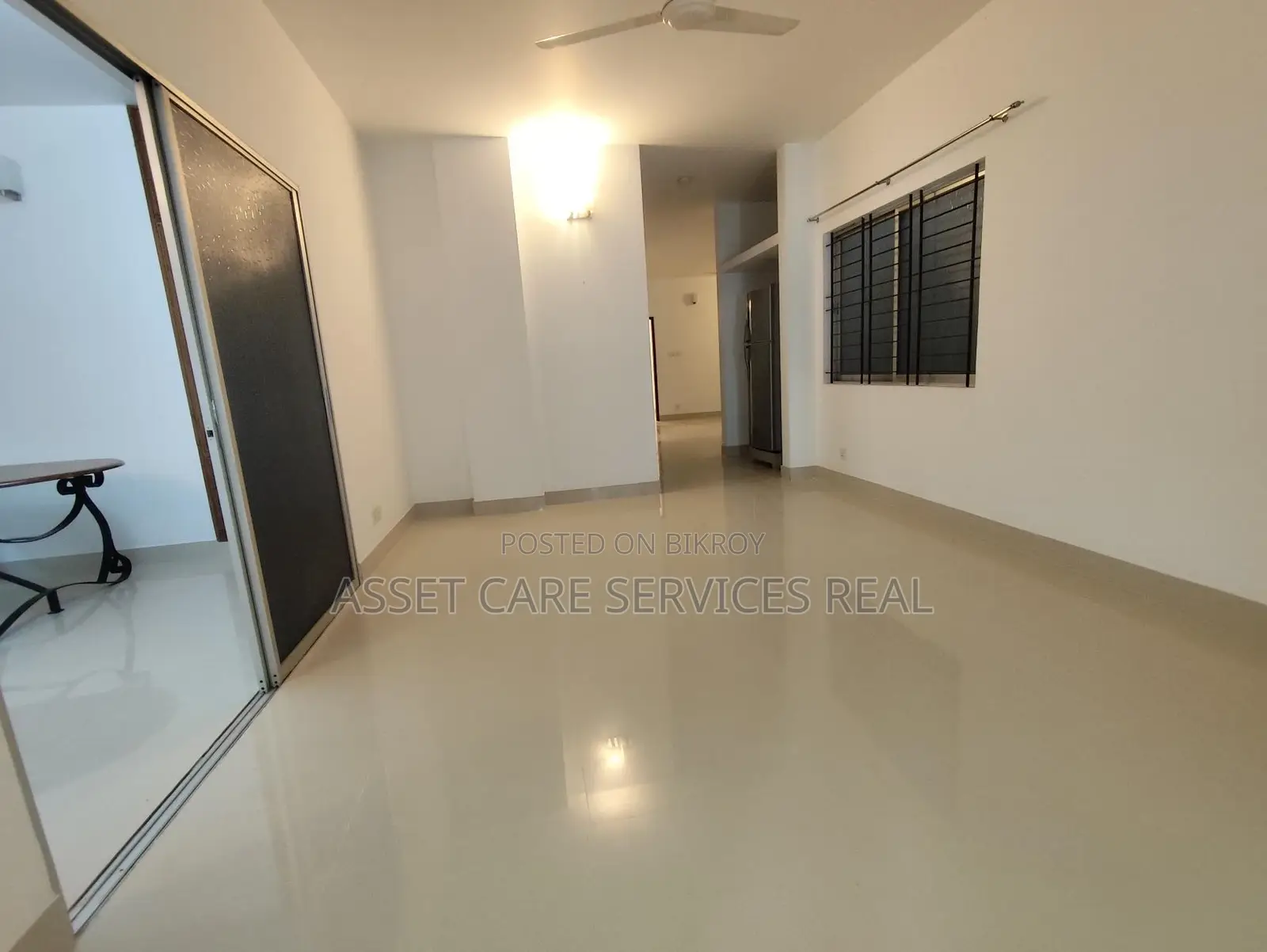 Baridhara Diplomatic Zone 3Bed Un-Furnished Apartment Rent