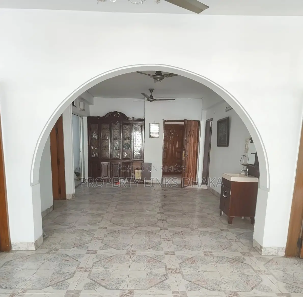 গুলশানে আনফার্নিশড ফ্ল্যাট ভাড়া হবে