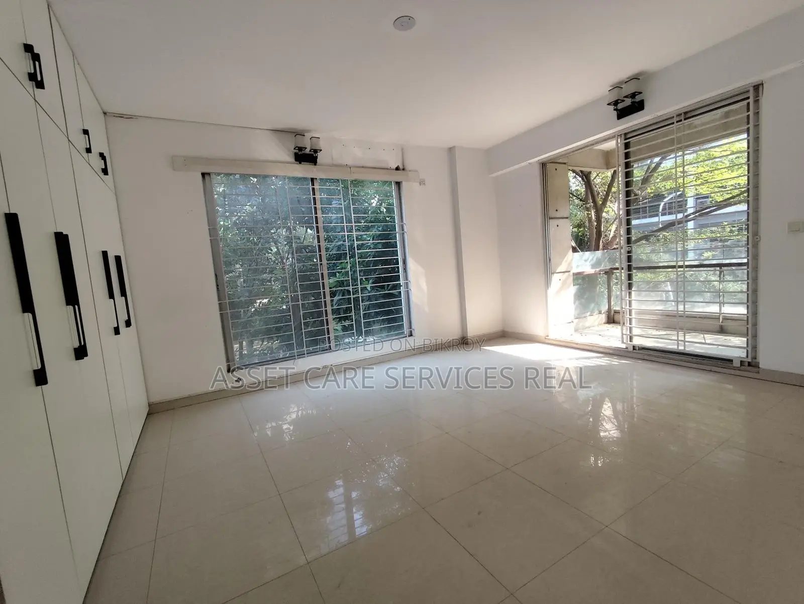 3300-Sqft Prime Location Office Space Rent Banani Nearby Road-11