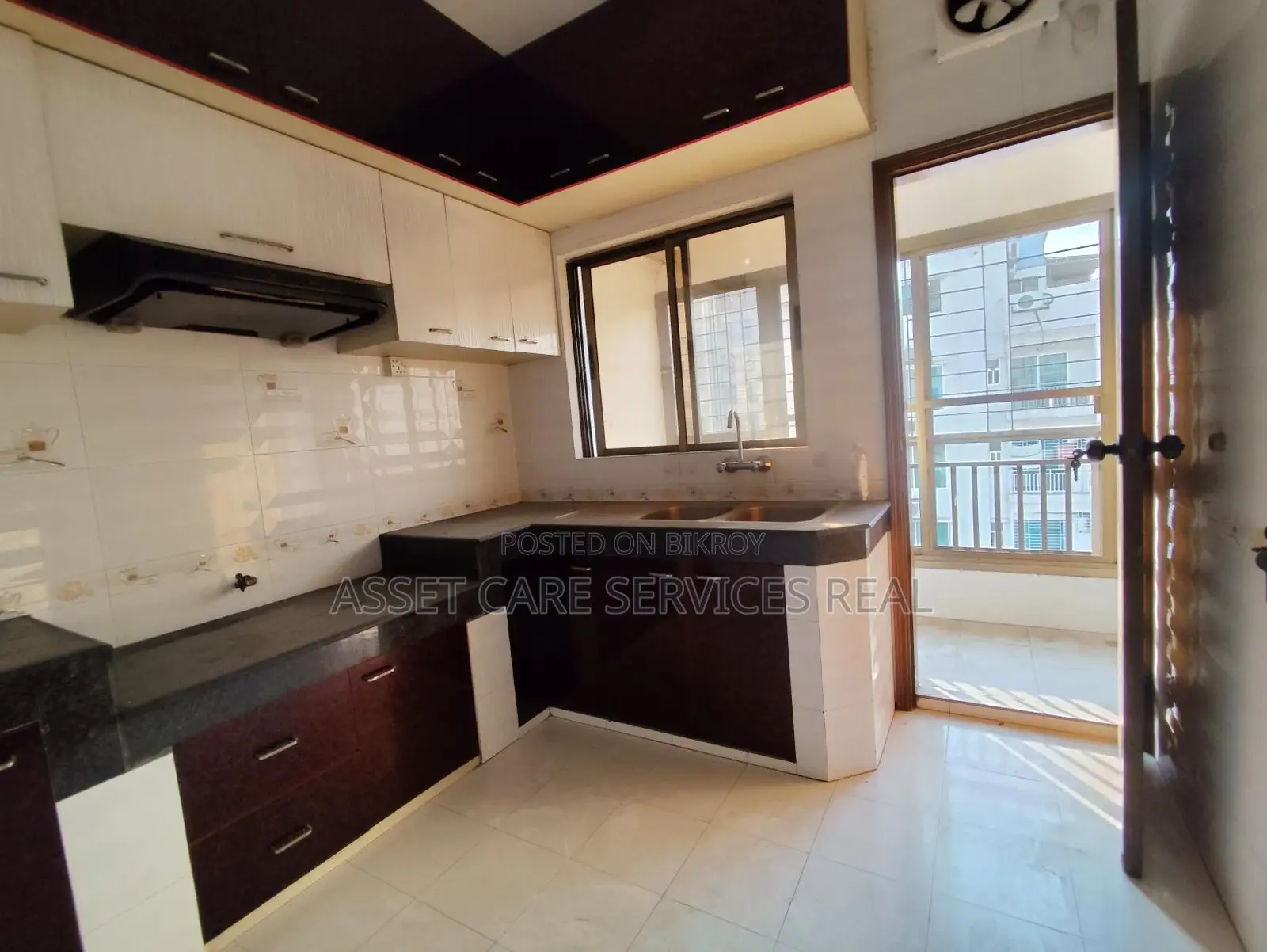 3300-Sqft Prime Location Office Space Rent Banani Nearby Road-11