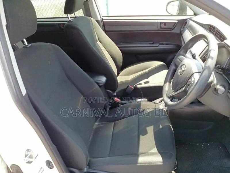Toyota Axio EX PACKAGE HYBRID 2020