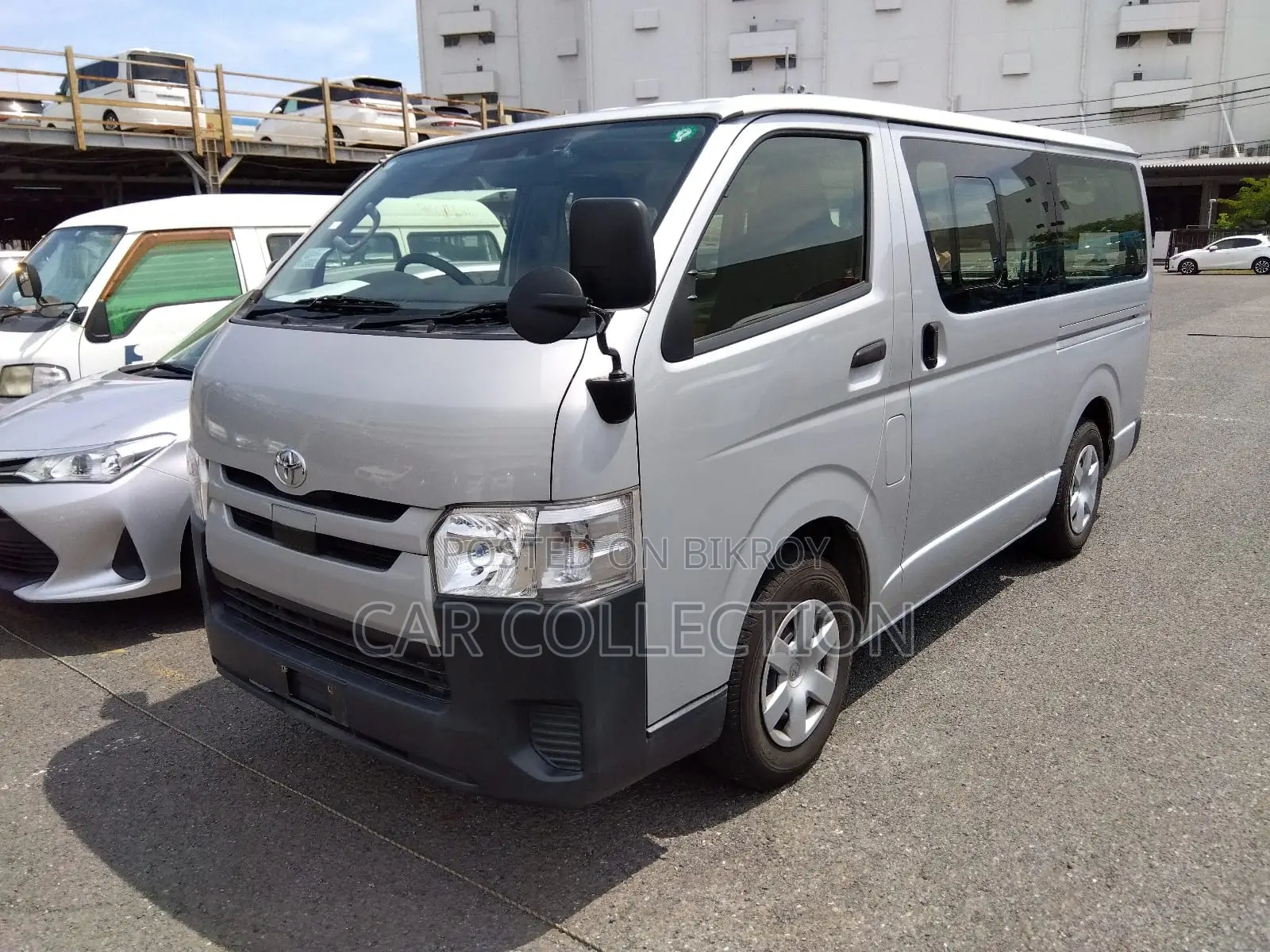 Toyota Hiace DX Ambulance 2020