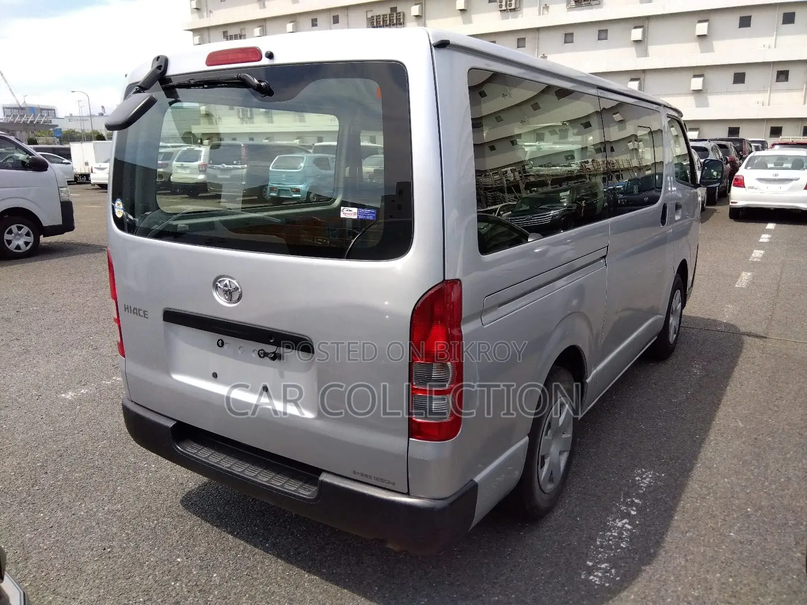 Toyota Hiace DX Ambulance 2020