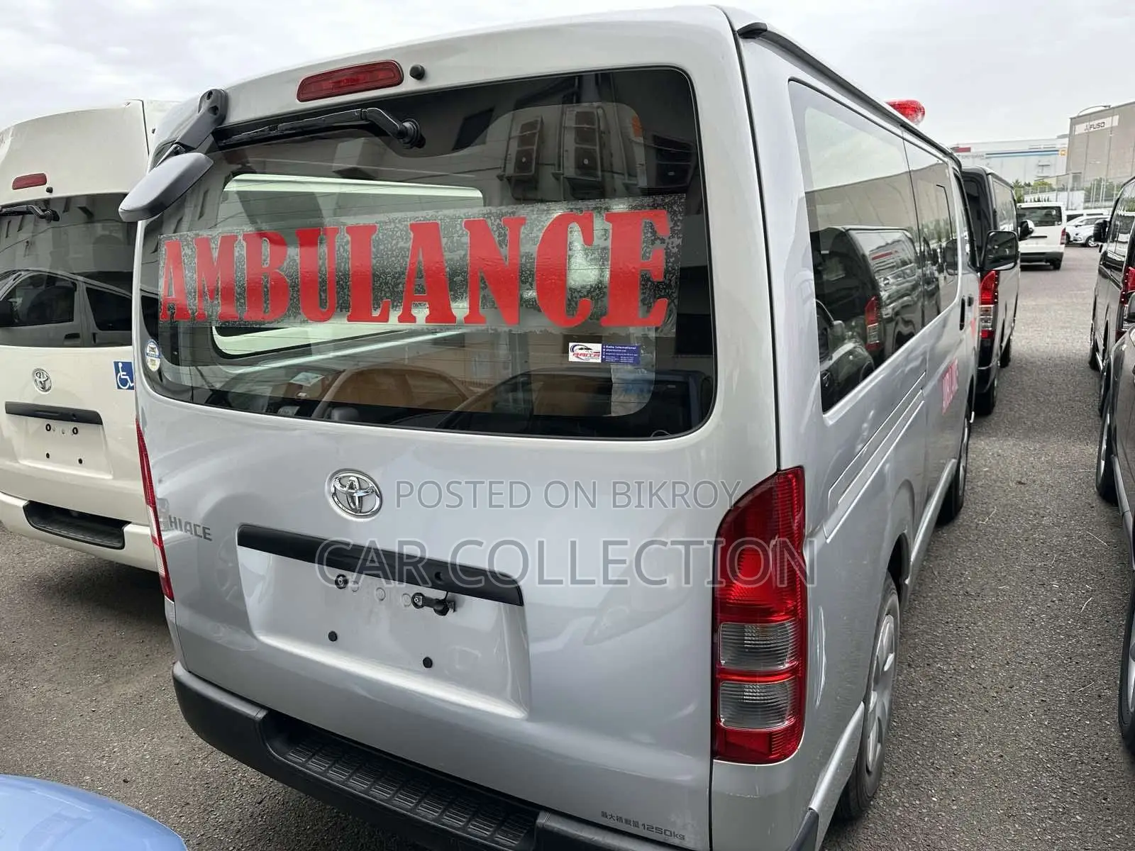 Toyota Hiace DX Ambulance 2020