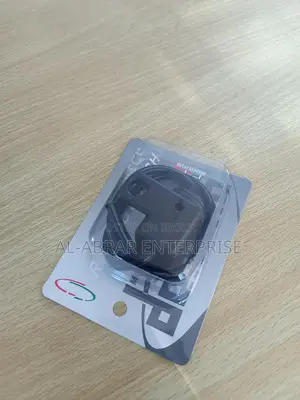Domino 3 cable Switch.
