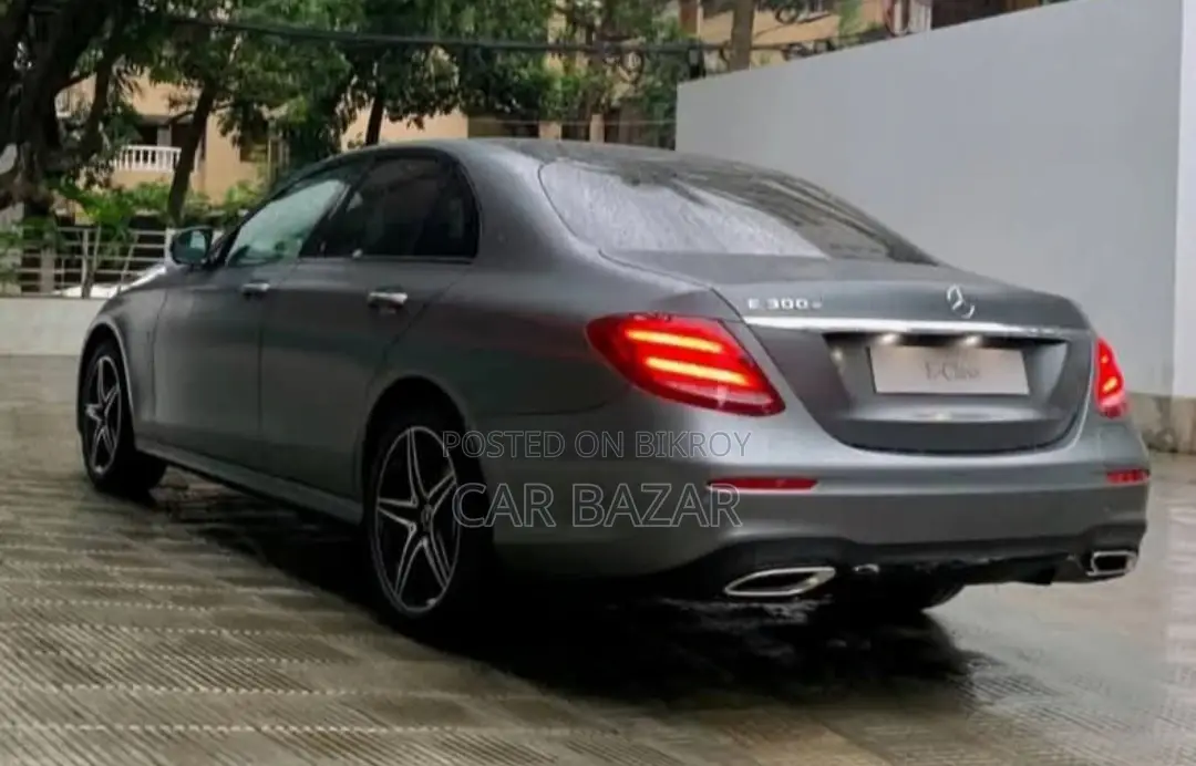 Mercedes-Benz E-Class E300E AMG NIGHT PKG 2019