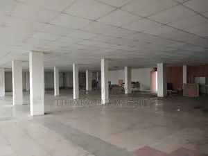 বনানীতে ৬০০০ বর্গফুটের ওপেন বাণিজ্যিক অফিস স্পেস ভাড়া