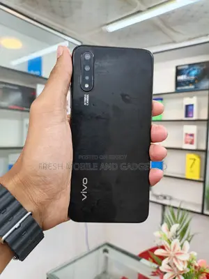 Vivo S1 4/128 (Used)