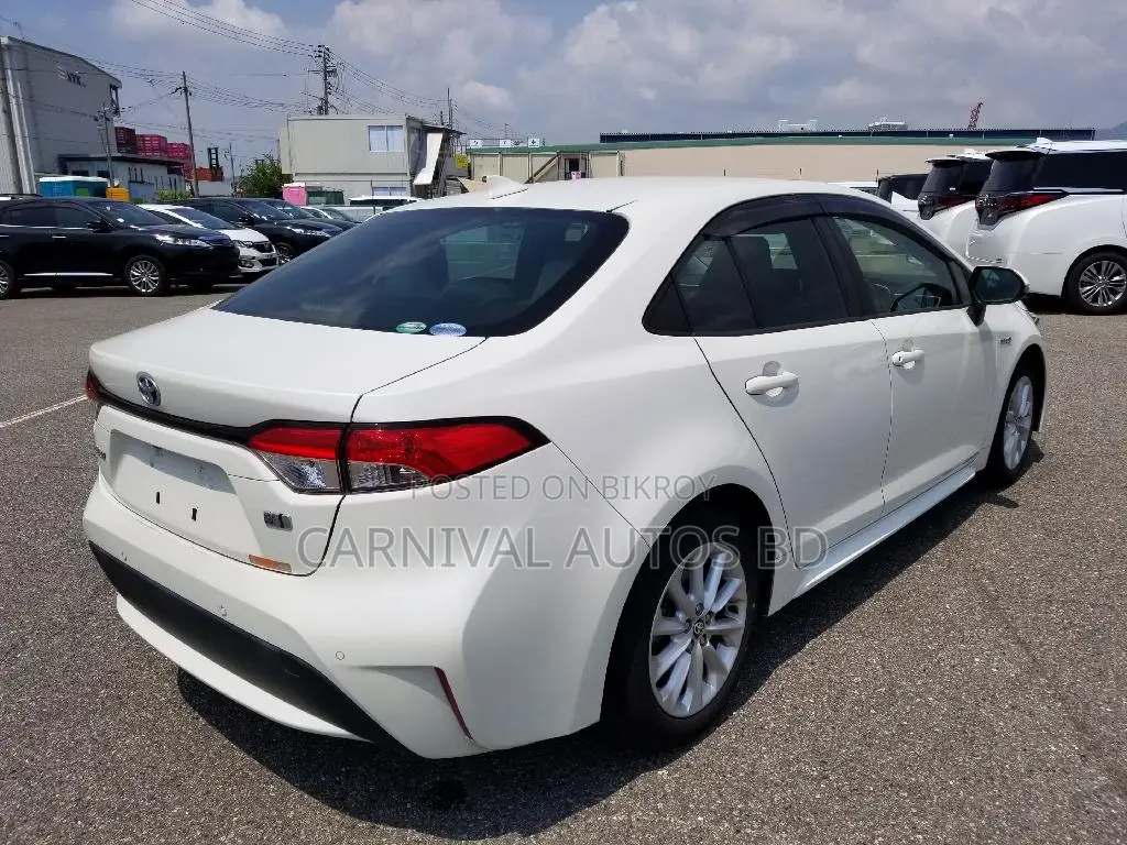 Toyota Corolla GX HYBRID 2020
