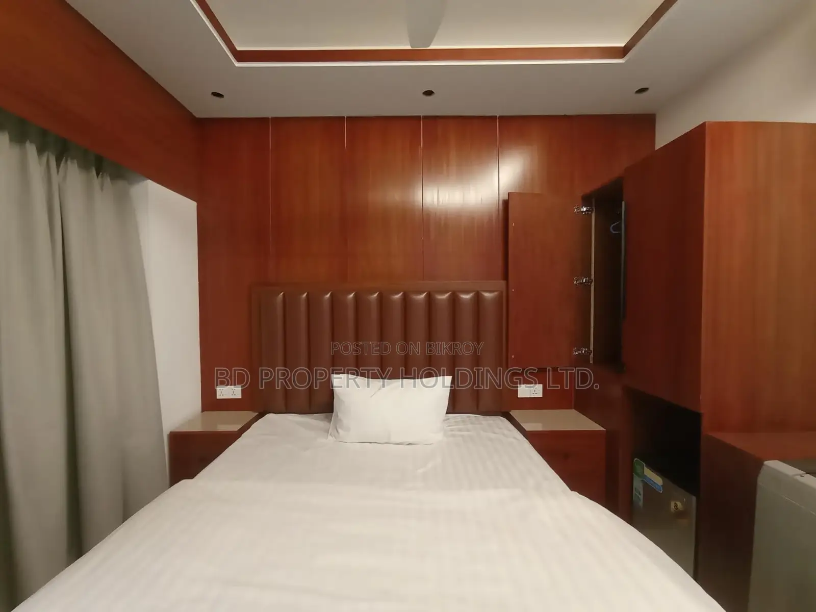 1200 SQFT Luxurious Full Furnished Ready Flat for Rent in Uttara