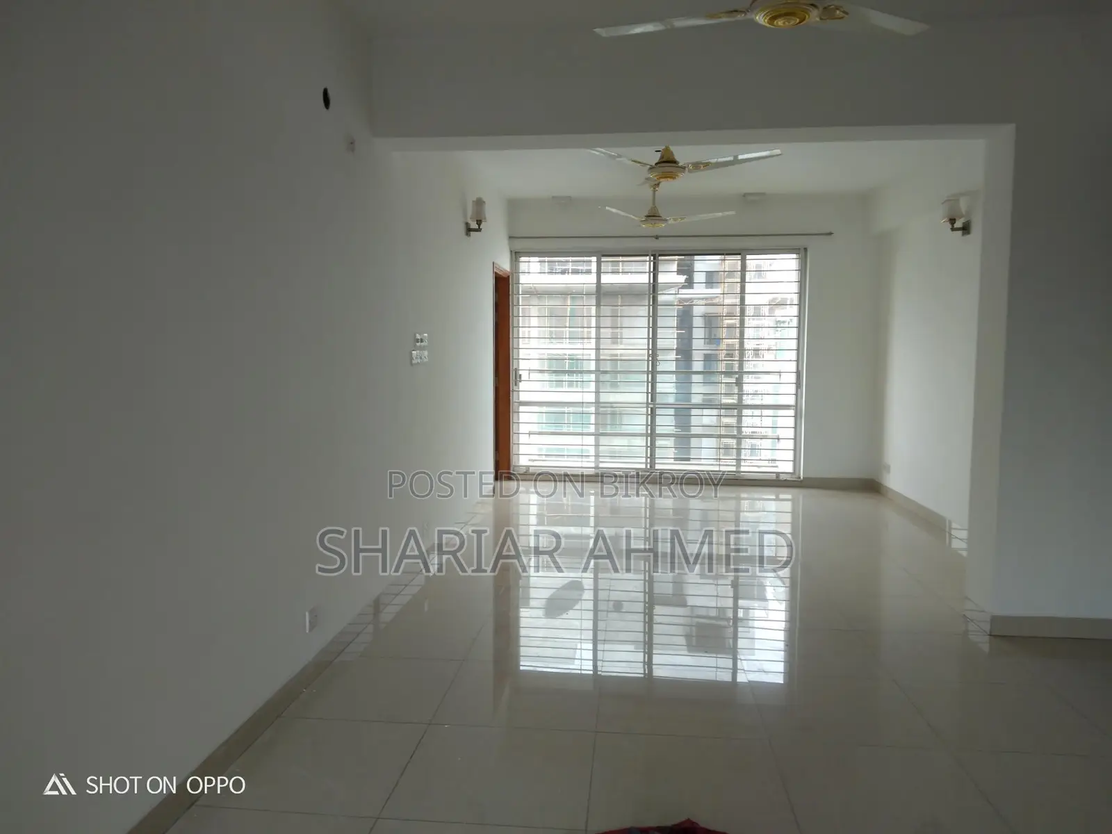 Unfurnished 3bed-2400 Sqft Apartment Rent In Gulshan