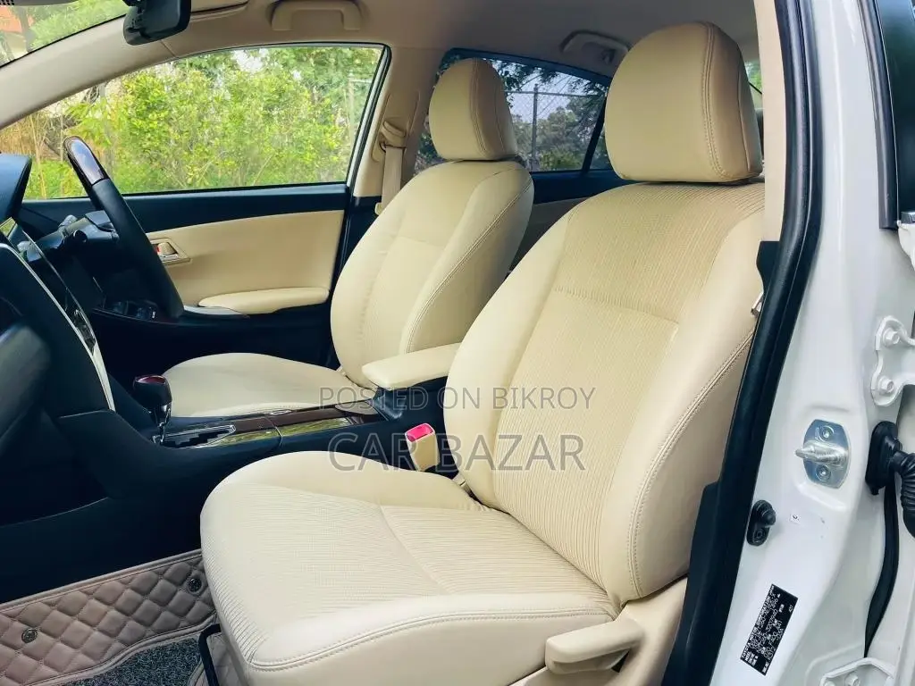 Toyota Premio Fex Package Pearl 2019