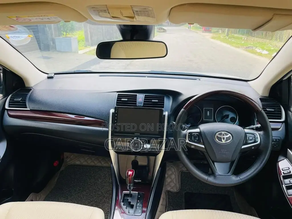 Toyota Premio Fex Package Pearl 2019