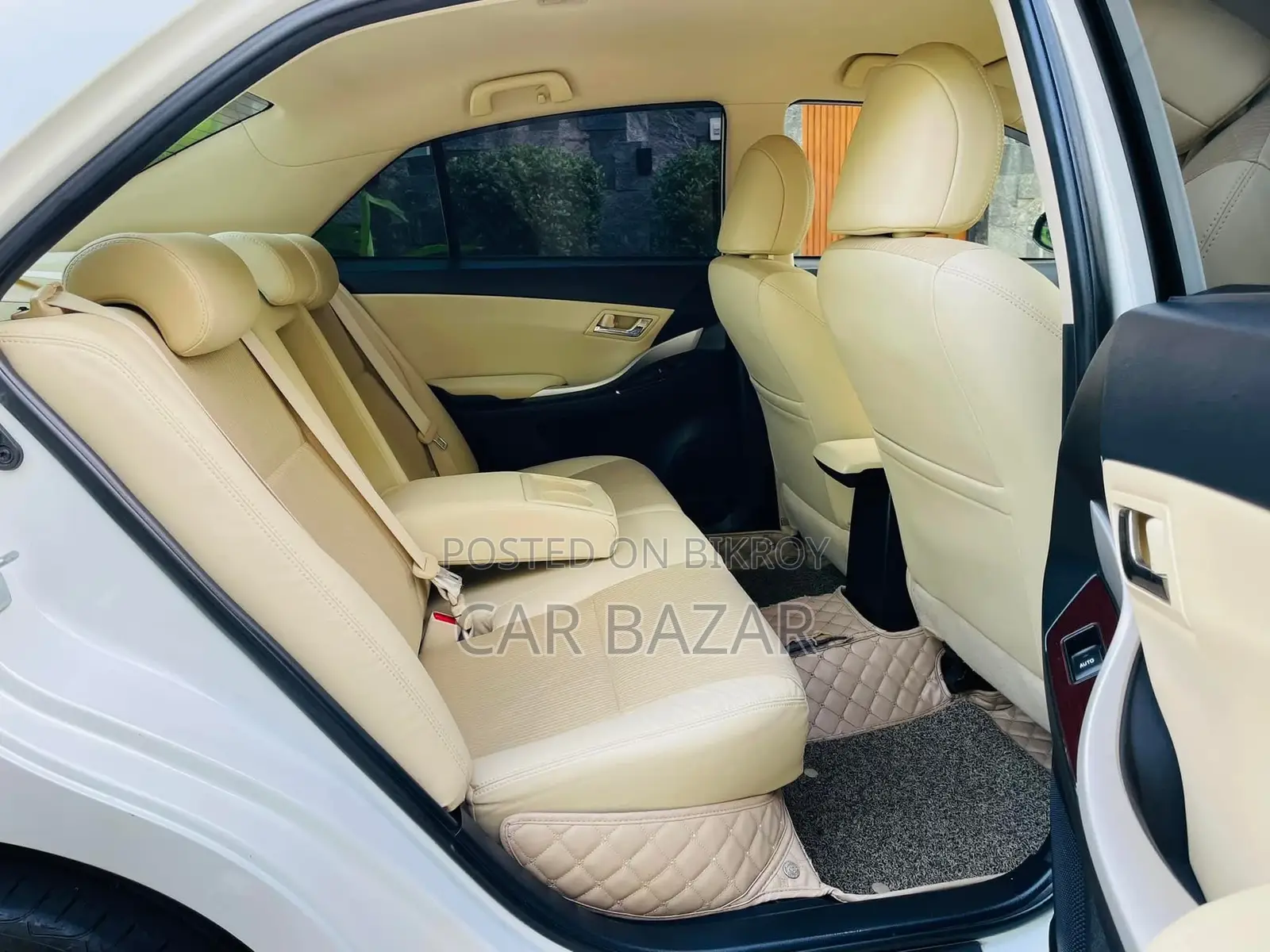 Toyota Premio Fex Package Pearl 2019