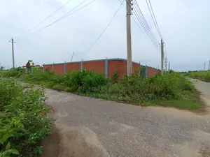 সেক্টর ২৫-এ ৩০ ফুট/৫৪ ফুট কর্নারে ১০ কাঠার প্লট