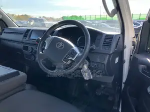 Toyota Hiace DX GL WITH LED 2020