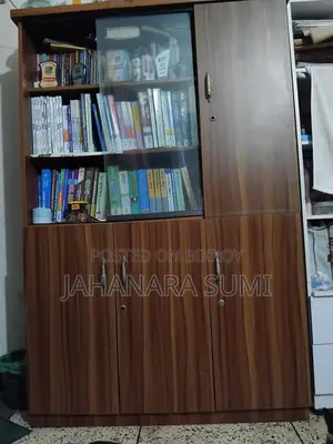 Bookshelf