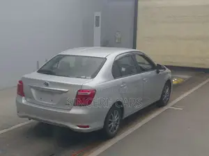 Toyota Axio EX PKG HYB 4 POINT 2020