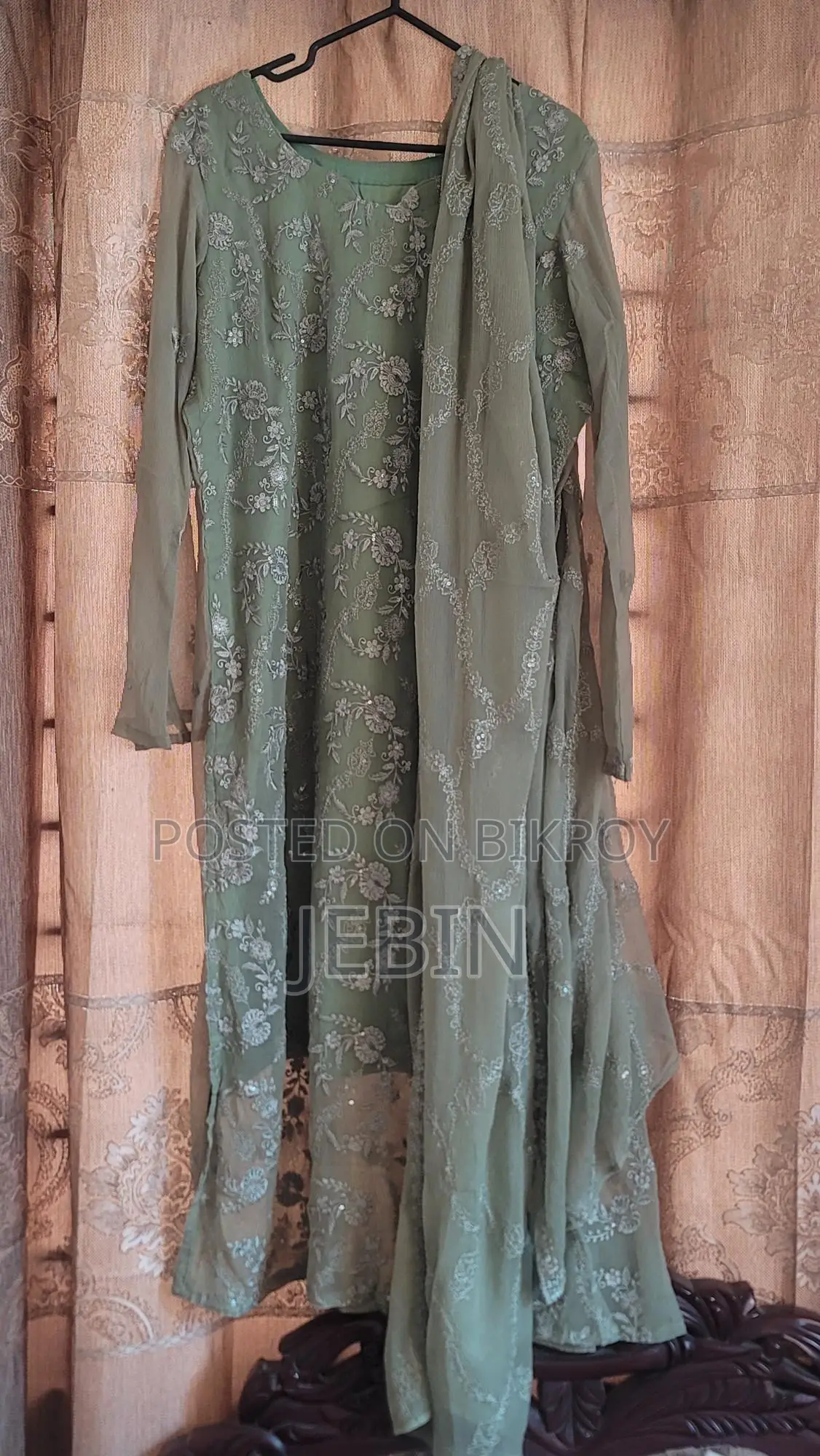 Pakistani Chiffon Dress