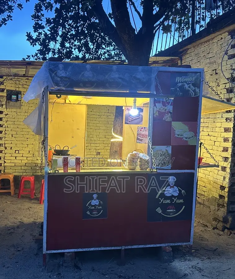 6/4 Square Feet Food Cart for Sale