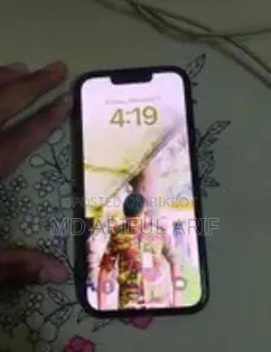 Apple iPhone 13 128GB (Used)
