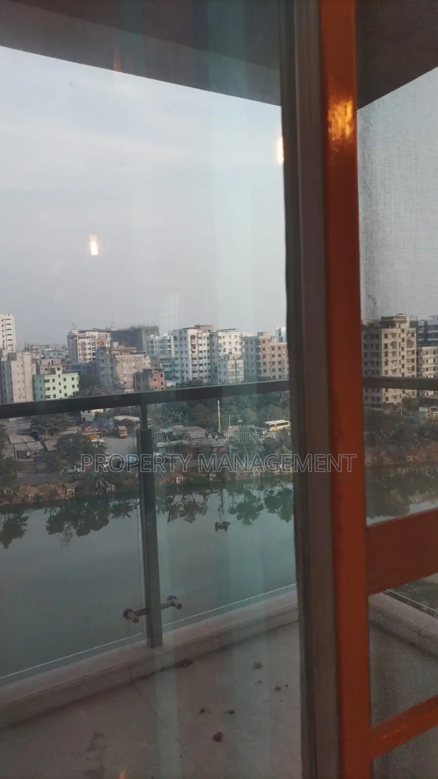 3150Sqft New Luxurious Lake View Apartment Rent 3Bed 4Bath Gulshan2