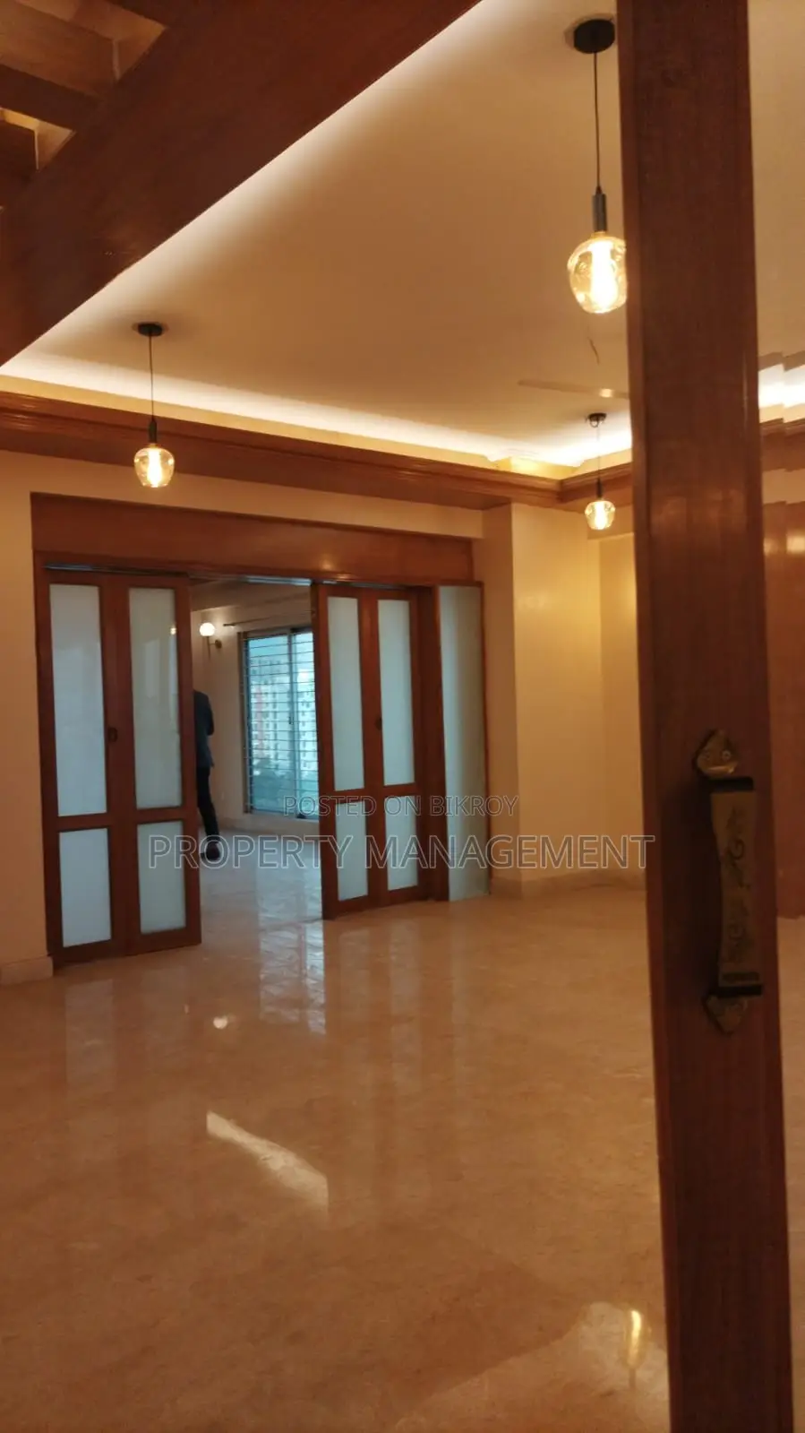 3150Sqft New Luxurious Lake View Apartment Rent 3Bed 4Bath Gulshan2