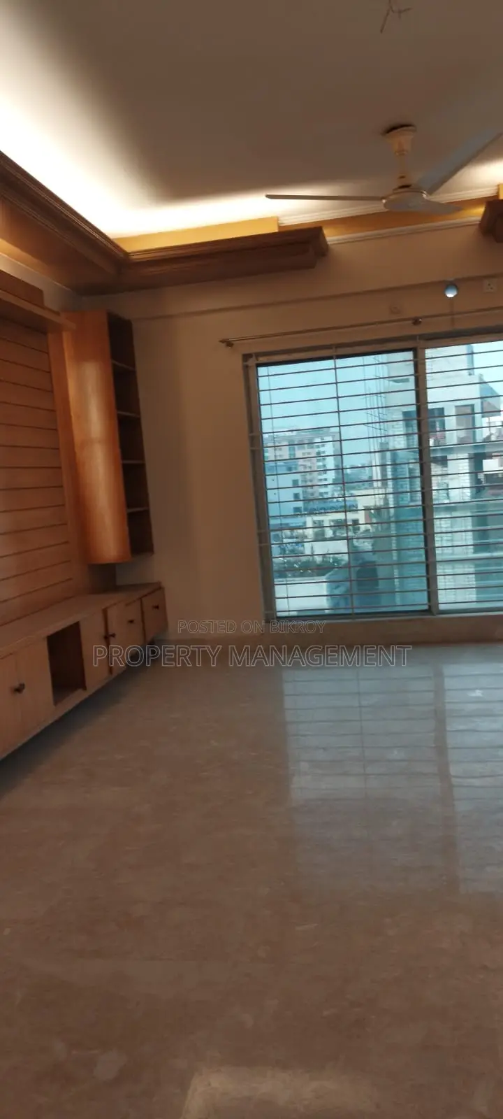 3150Sqft New Luxurious Lake View Apartment Rent 3Bed 4Bath Gulshan2