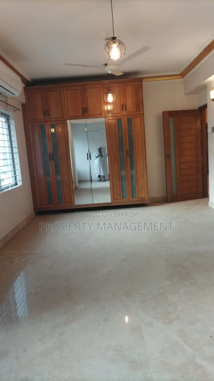 3150Sqft New Luxurious Lake View Apartment Rent 3Bed 4Bath Gulshan2