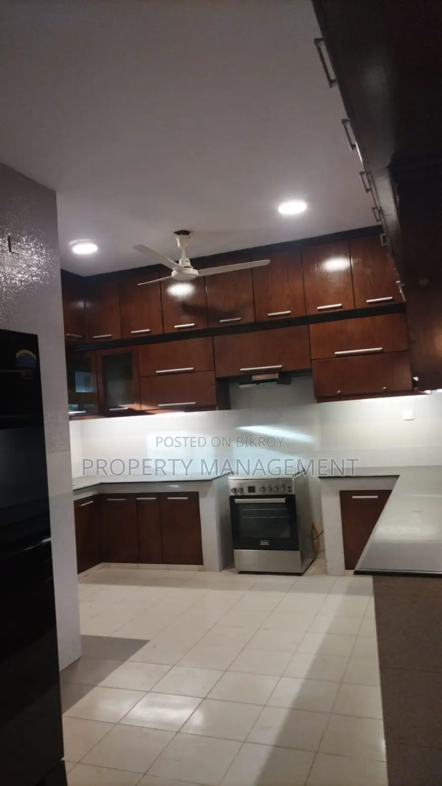 3150Sqft New Luxurious Lake View Apartment Rent 3Bed 4Bath Gulshan2