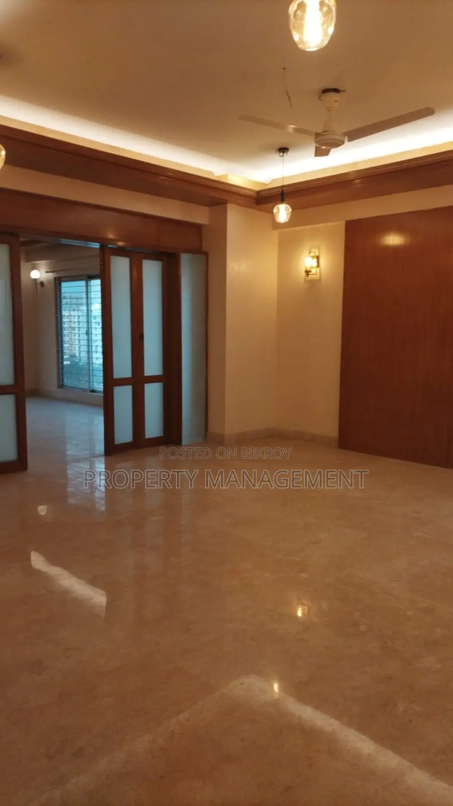 3150Sqft New Luxurious Lake View Apartment Rent 3Bed 4Bath Gulshan2