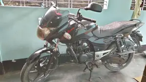 Bajaj Pulsar 150 2011