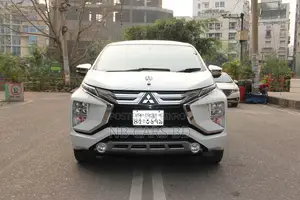 Mitsubishi X-Pander 7 Seater 2020