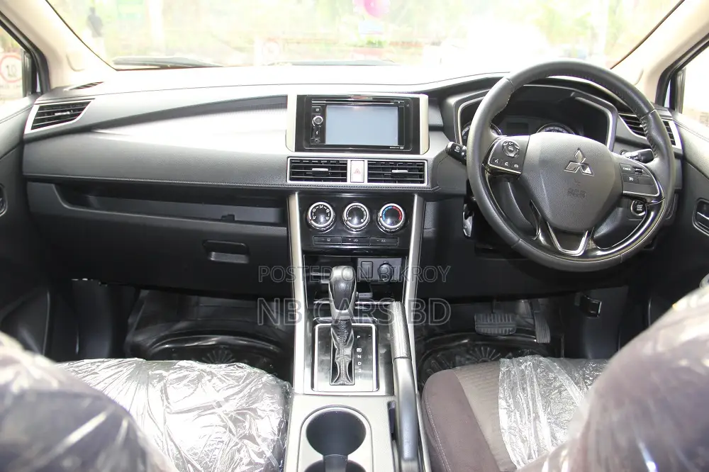 Mitsubishi X-Pander 7 Seater 2020