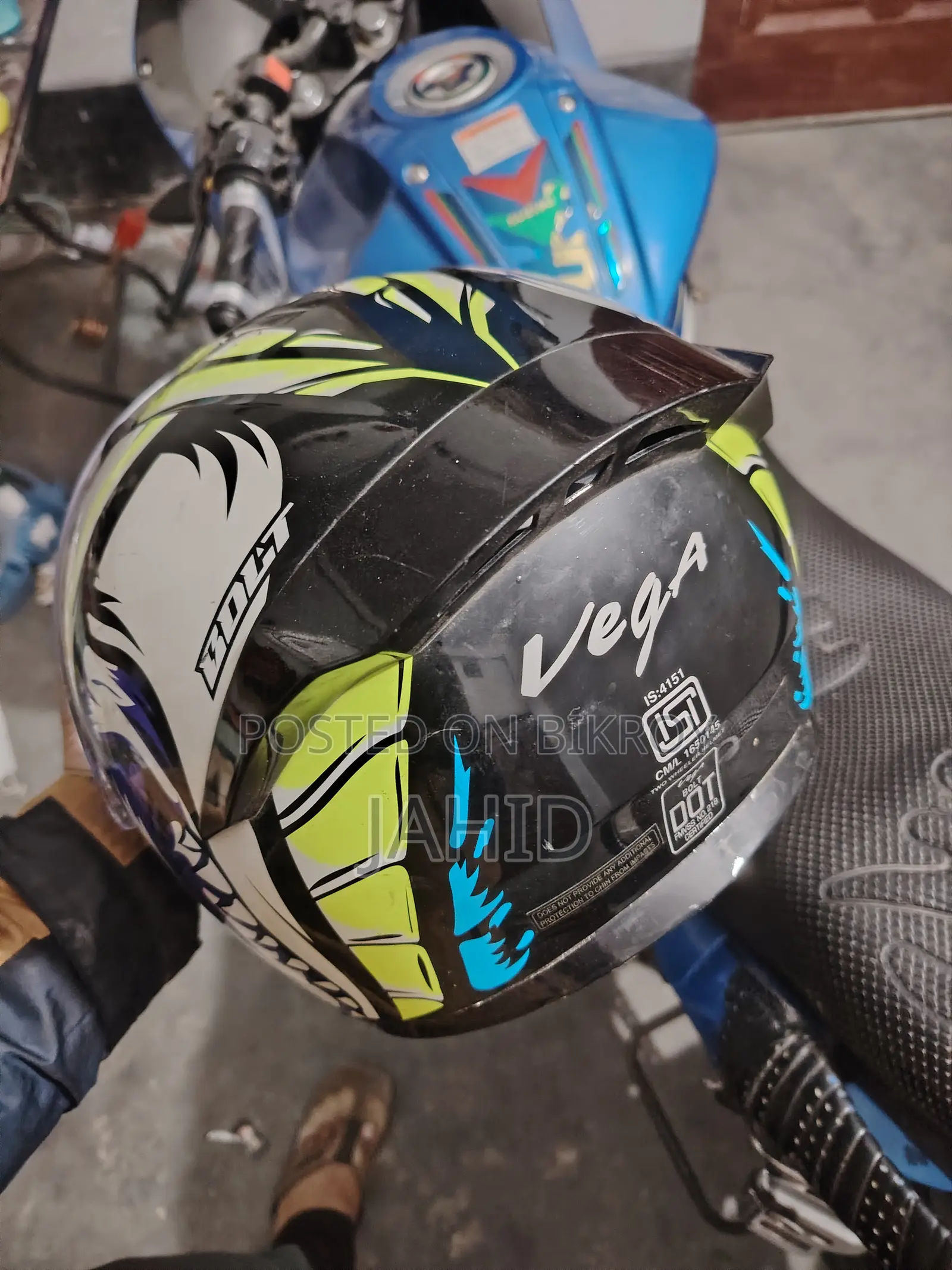 Vega Helmet