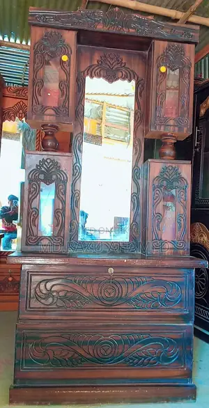 Dressing Table For Sale
