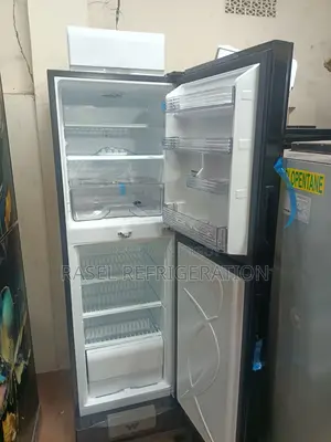 35% Discount!!! 268-liter Walton refrigerator, model WFB-2E4-GDEL for sale.