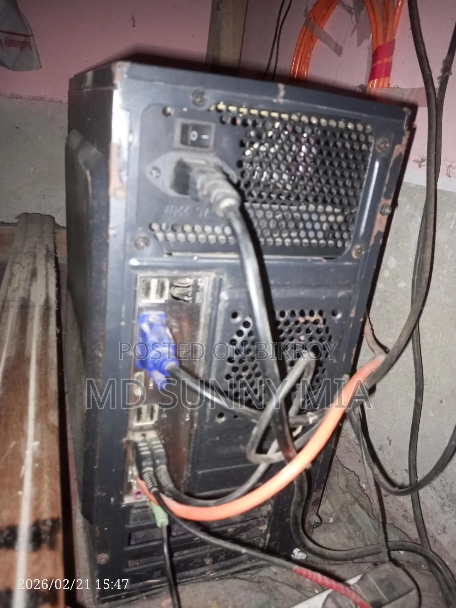 Core i3 4th Gen 4GB & 500GB HDD + 120GB SSD
