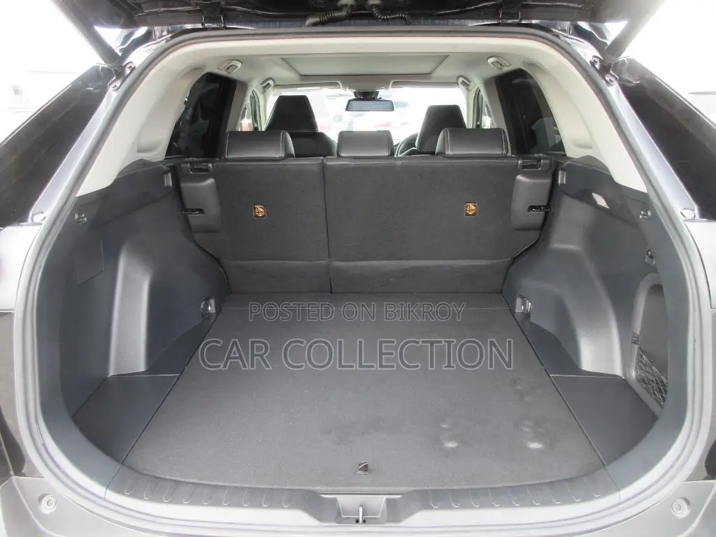 Toyota RAV4 G Hybrid Black 2022