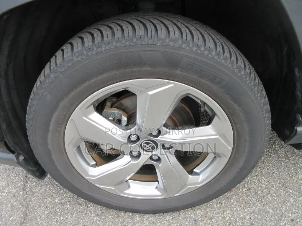 Toyota RAV4 G Hybrid Black 2022