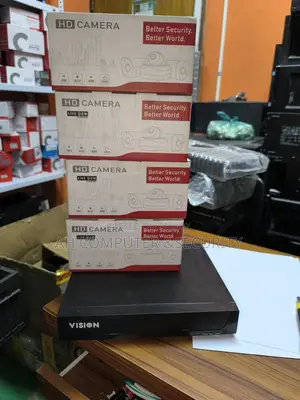 5MP INTACT 4PCS CAMERA 4CH XVR 500GB HDD